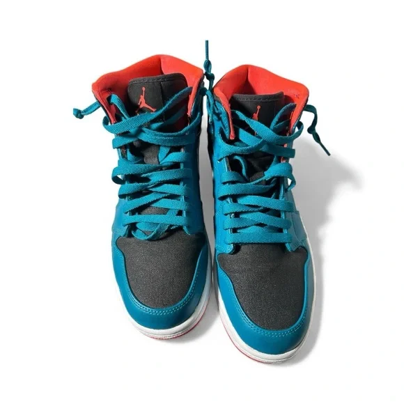N i k e. Air Jordan 1 Retro Mid Teal 2016 - 554724 308 - RARE! - Picture 3 of 12